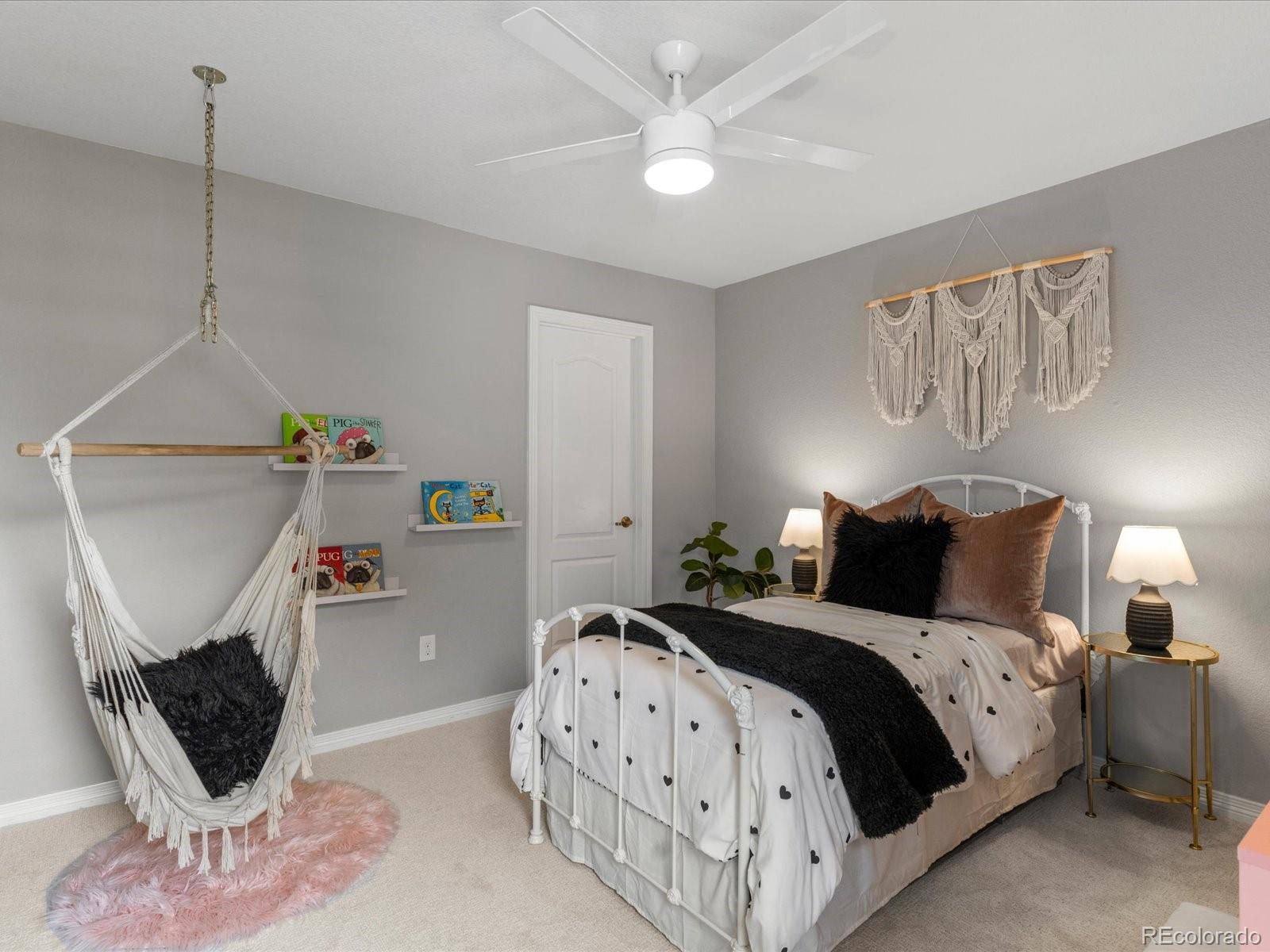 5223 Chester Street Denver CO 80238