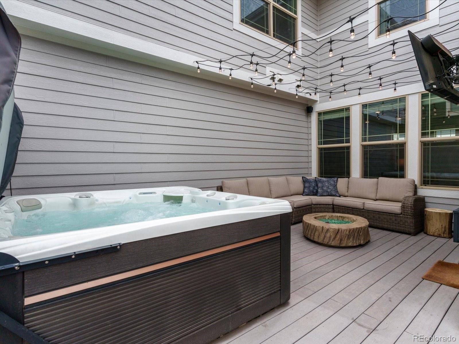5223 Chester Street Denver CO 80238