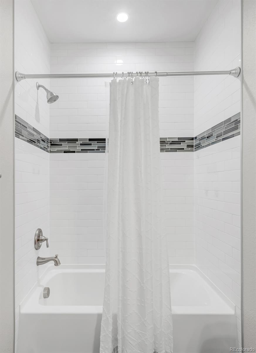 5925 Alton Street Denver CO 80238