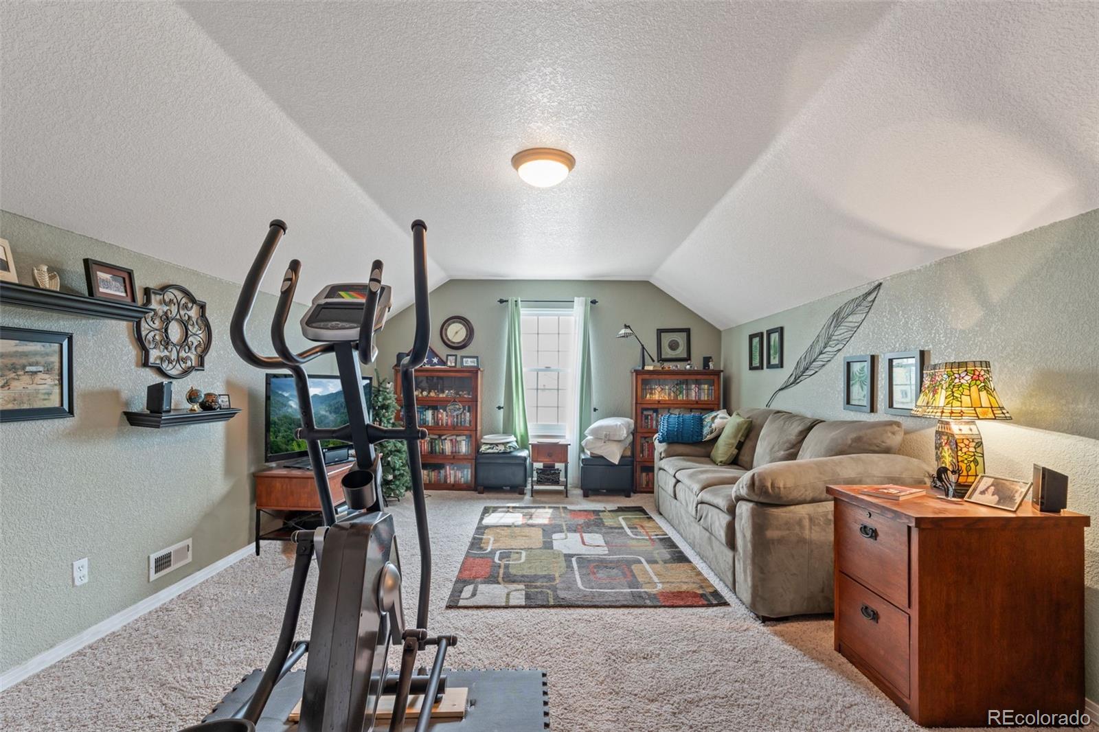 979 Pinehurst Court Bennett CO 80102