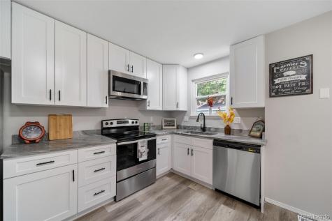 1839 Granby Court Aurora CO 80011