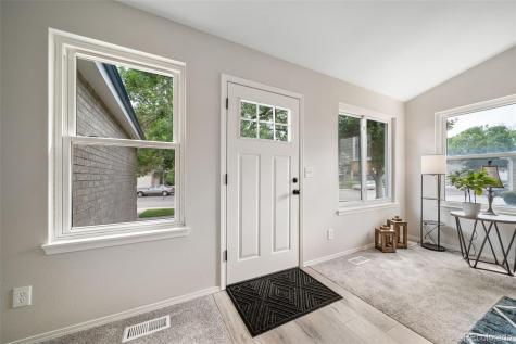 1839 Granby Court Aurora CO 80011