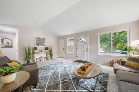 1839 Granby Court Aurora CO 80011