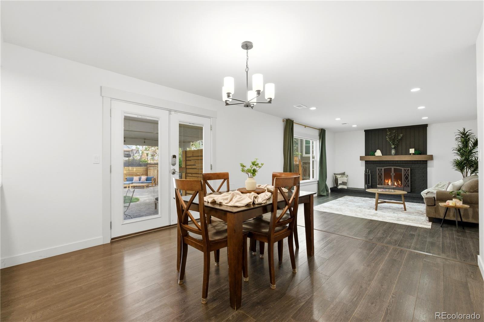1127 E Kettle Place Centennial CO 80122