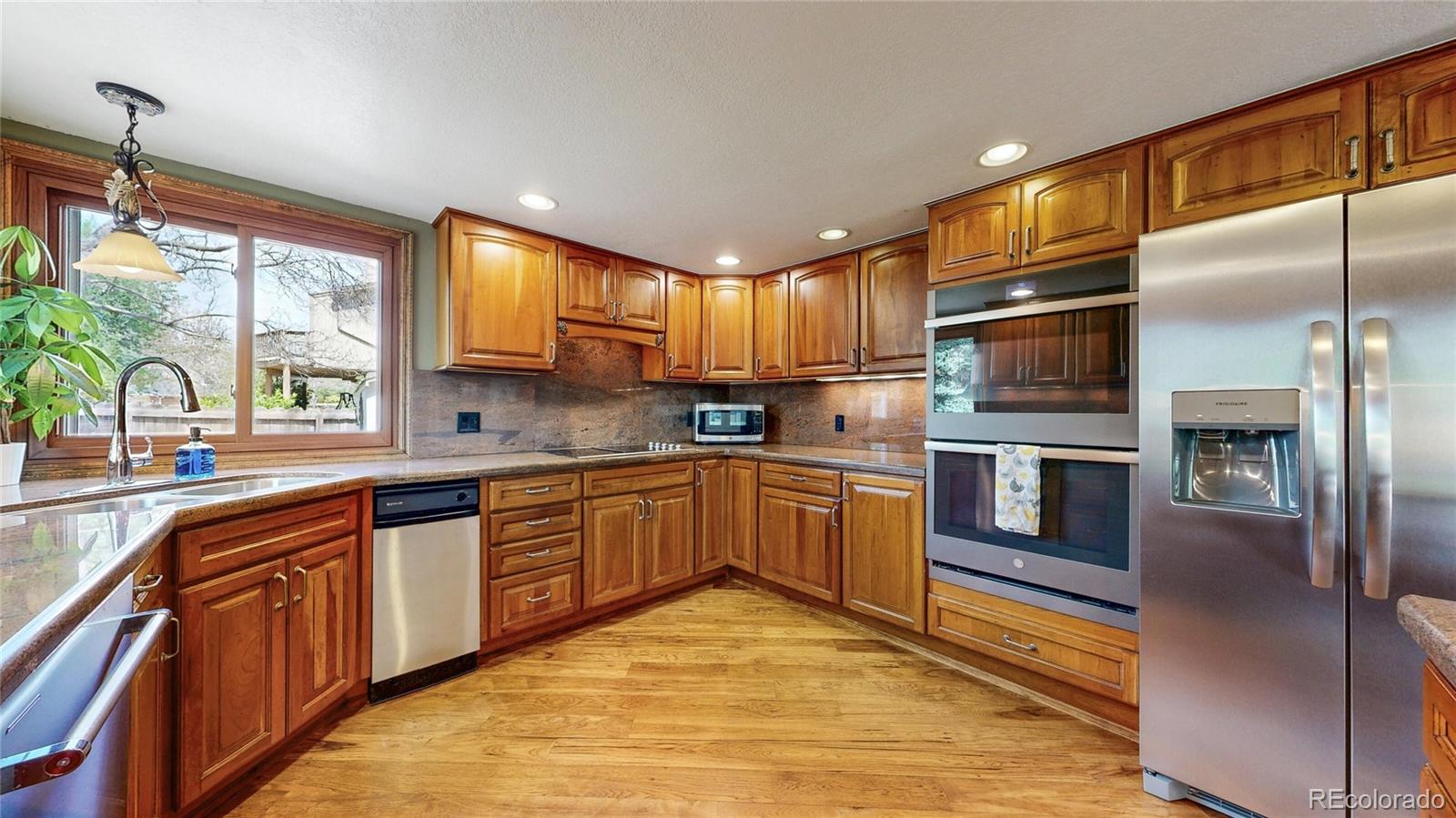 8277 S Yukon Way Littleton CO 80128