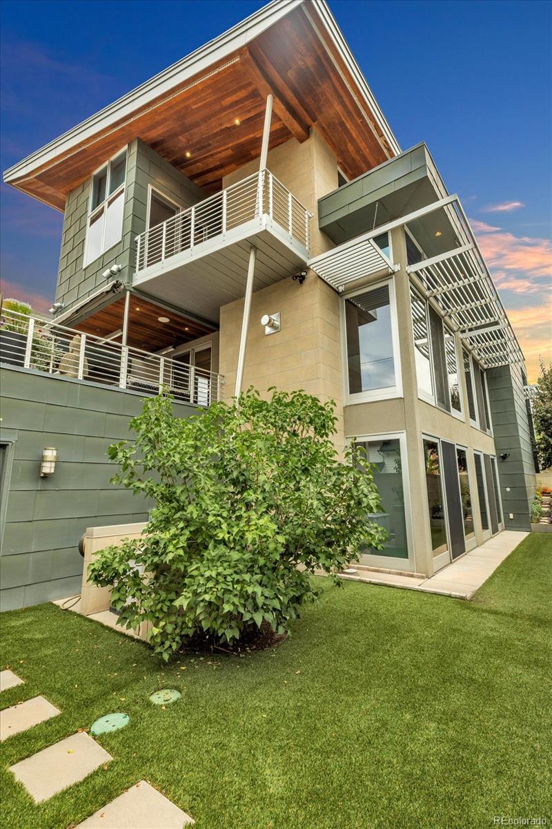 301 Monroe Street Denver CO 80206