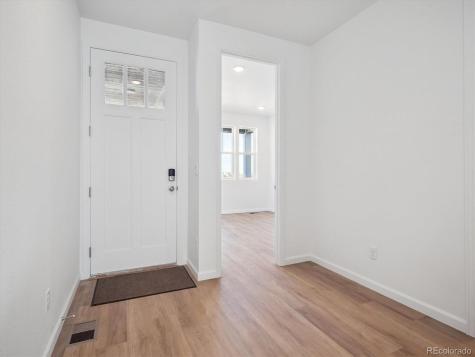 494 S Rifle Street Aurora CO 80017