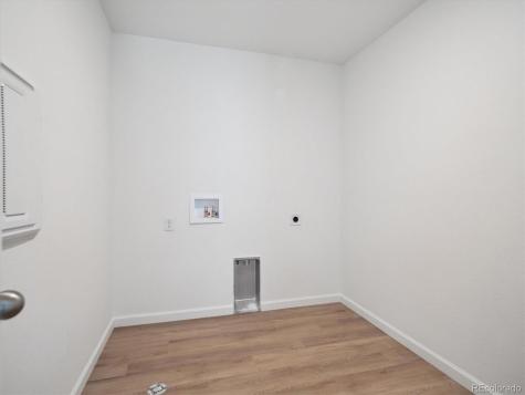 494 S Rifle Street Aurora CO 80017