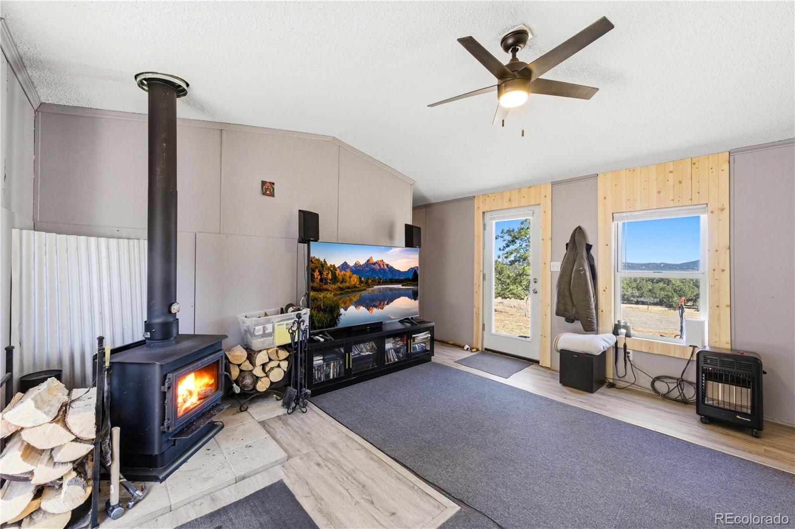 987 14th Trail Cotopaxi CO 81223