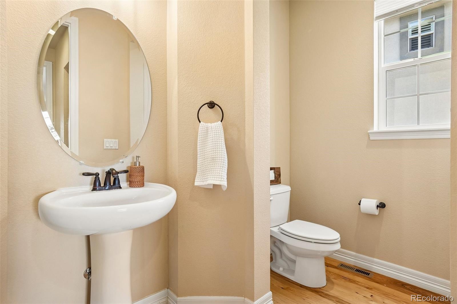 26726 E Peakview Drive Aurora CO 80016