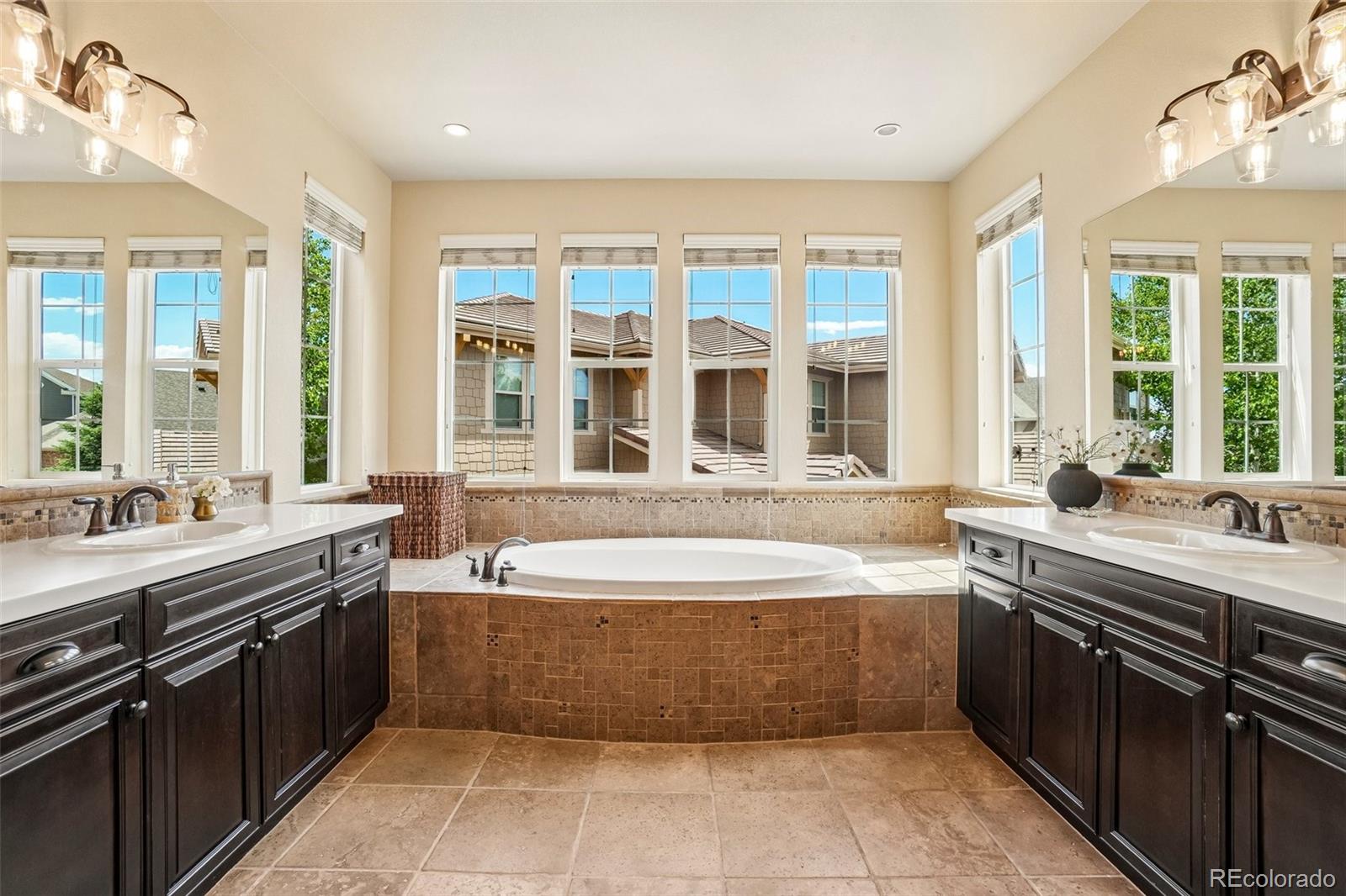 26726 E Peakview Drive Aurora CO 80016
