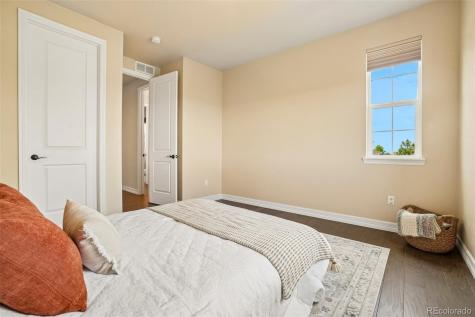 26726 E Peakview Drive Aurora CO 80016