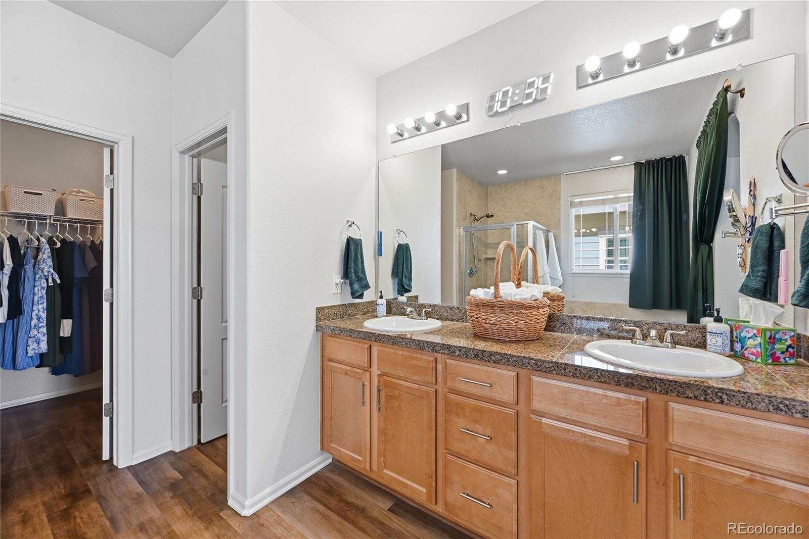 10145 Pitkin Way Commerce City CO 80022