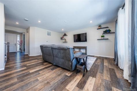 960 Avena Court Elizabeth CO 80107