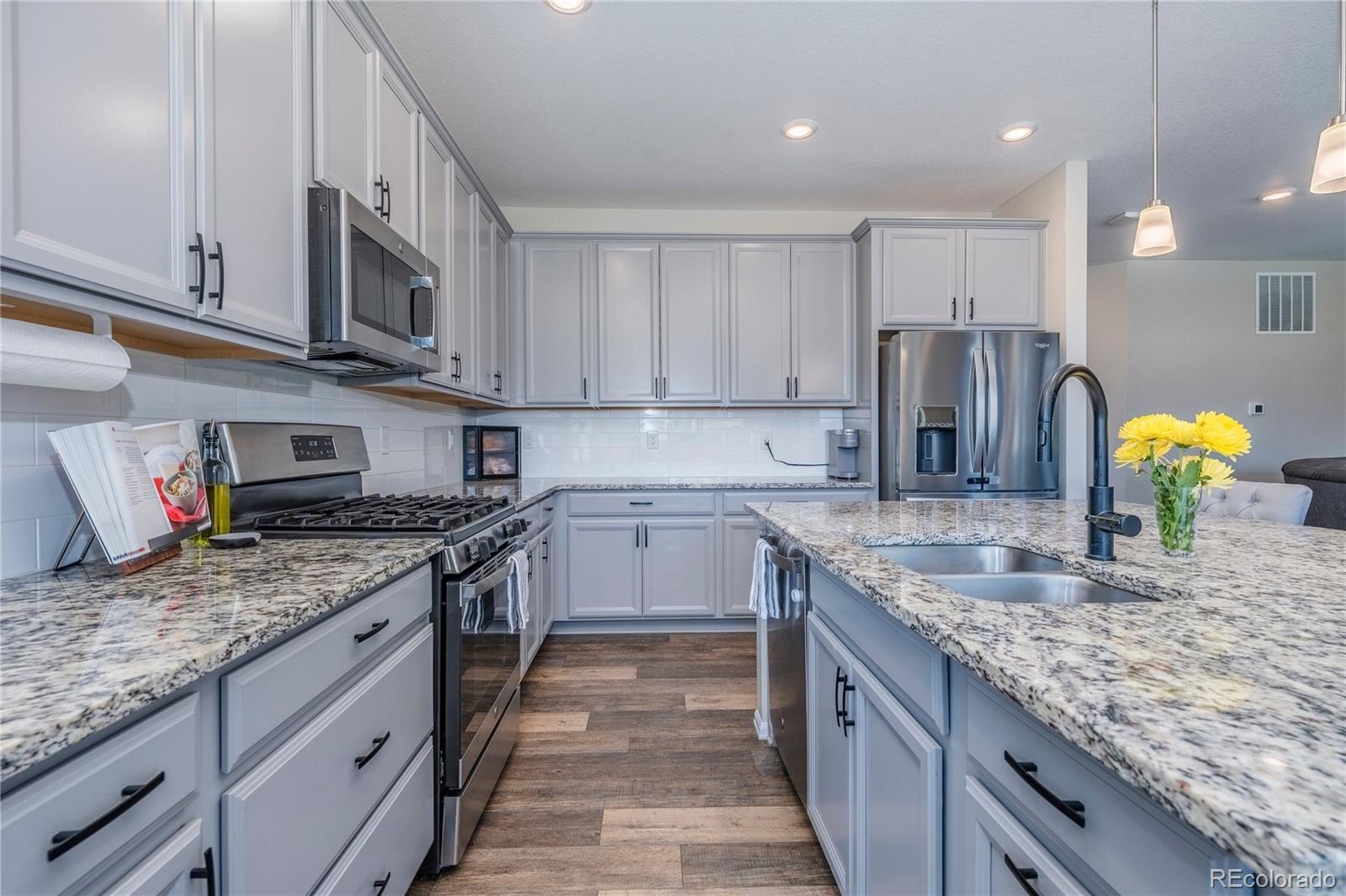 960 Avena Court Elizabeth CO 80107