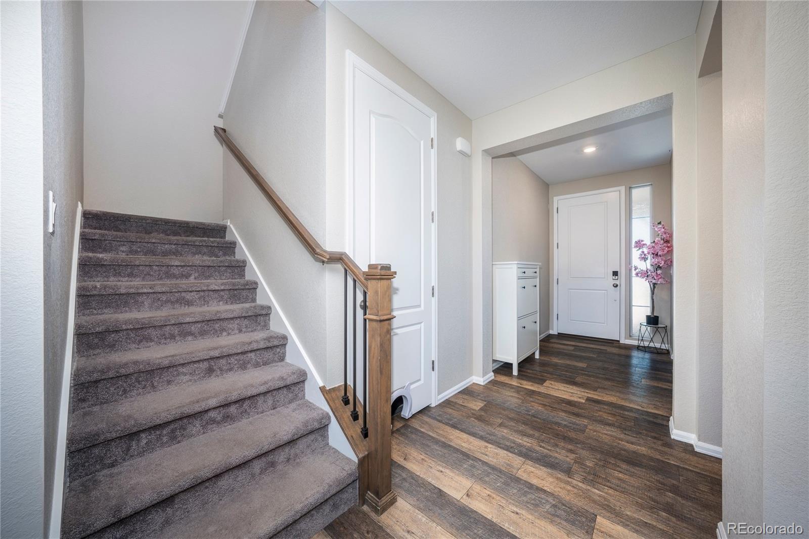 960 Avena Court Elizabeth CO 80107