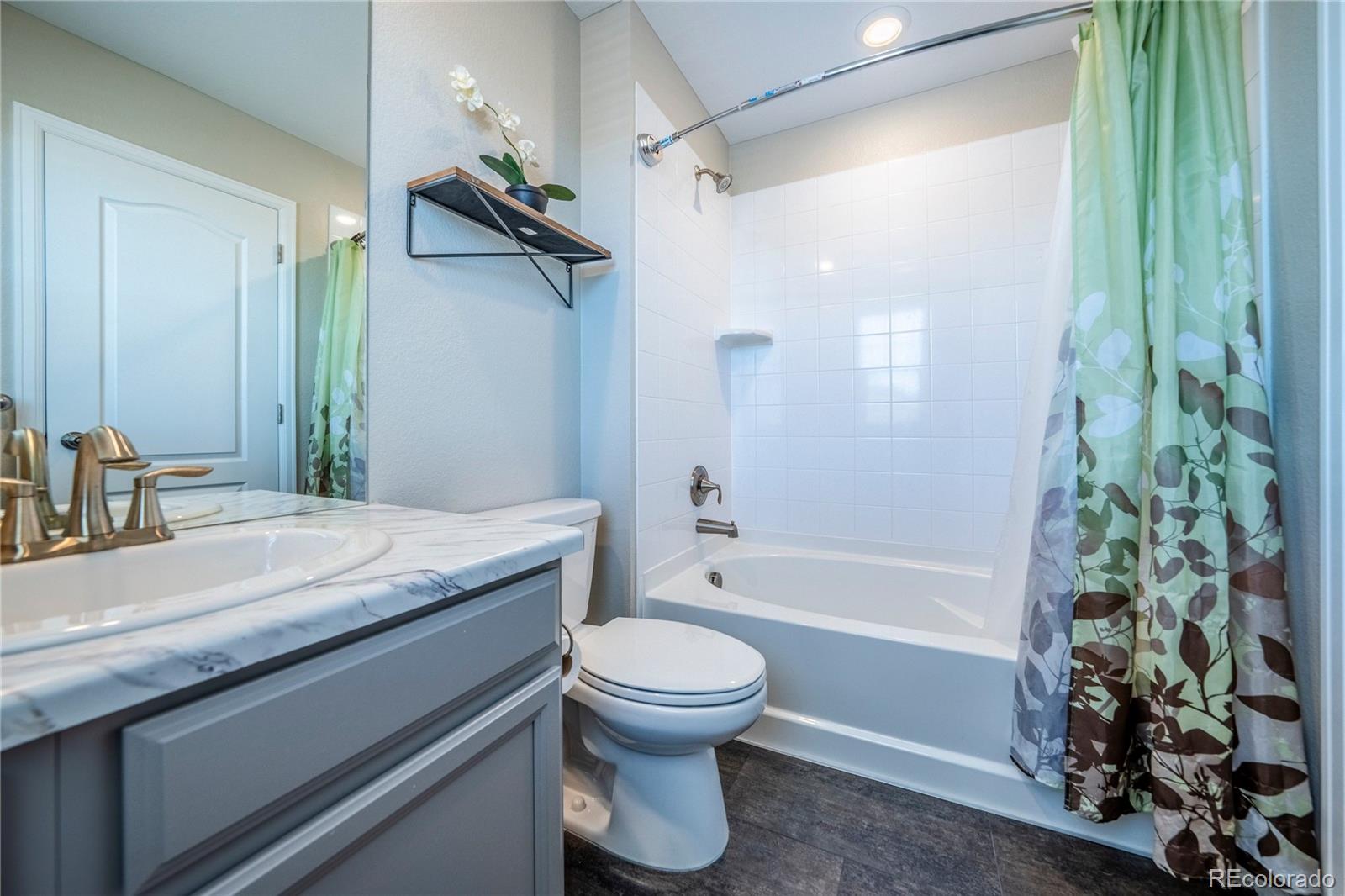 960 Avena Court Elizabeth CO 80107