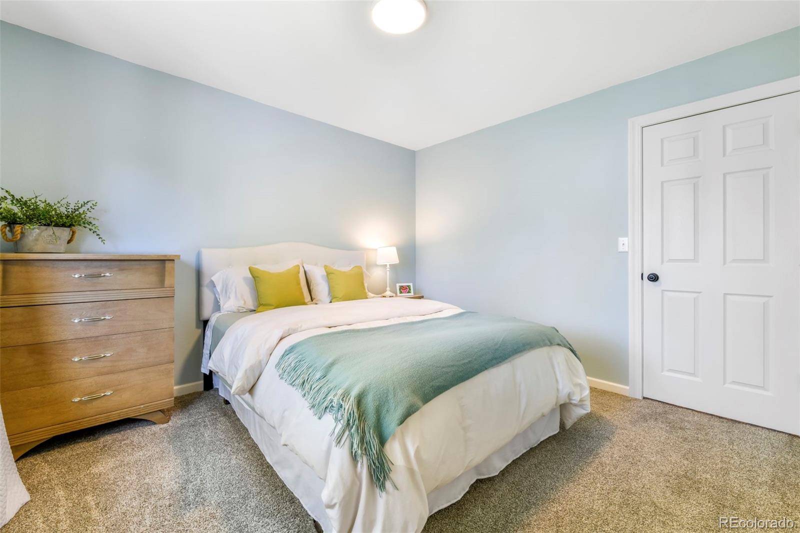 3826 Nuevo Drive Colorado Springs CO 80918