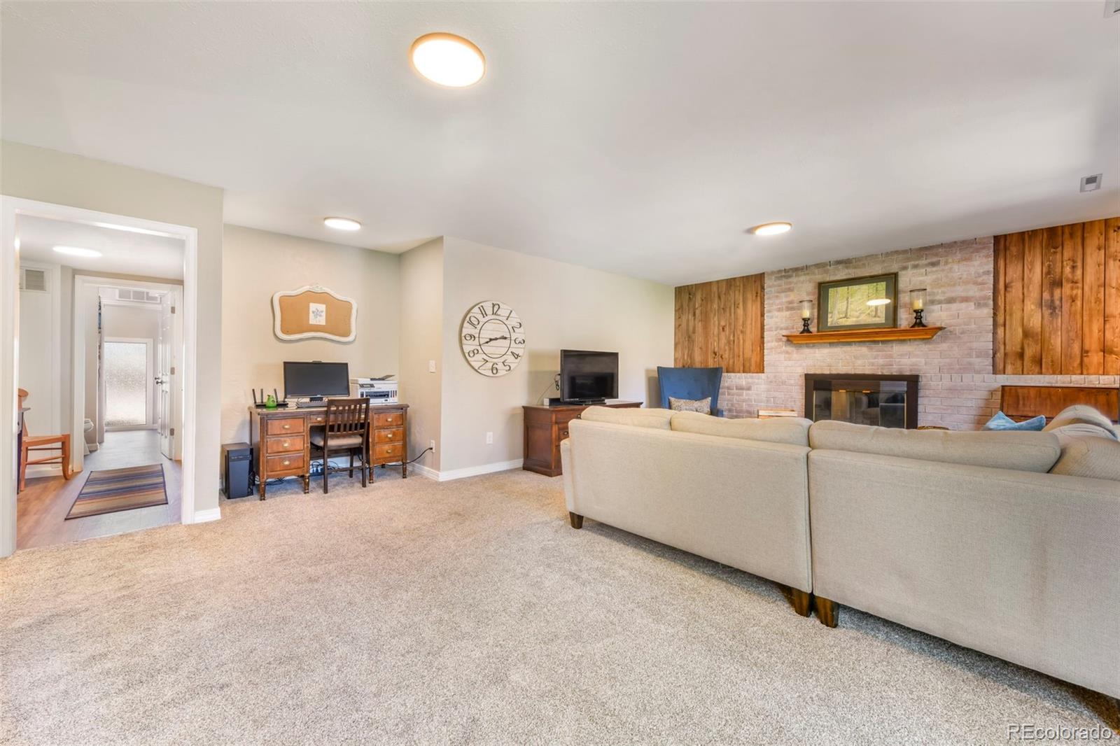 3826 Nuevo Drive Colorado Springs CO 80918