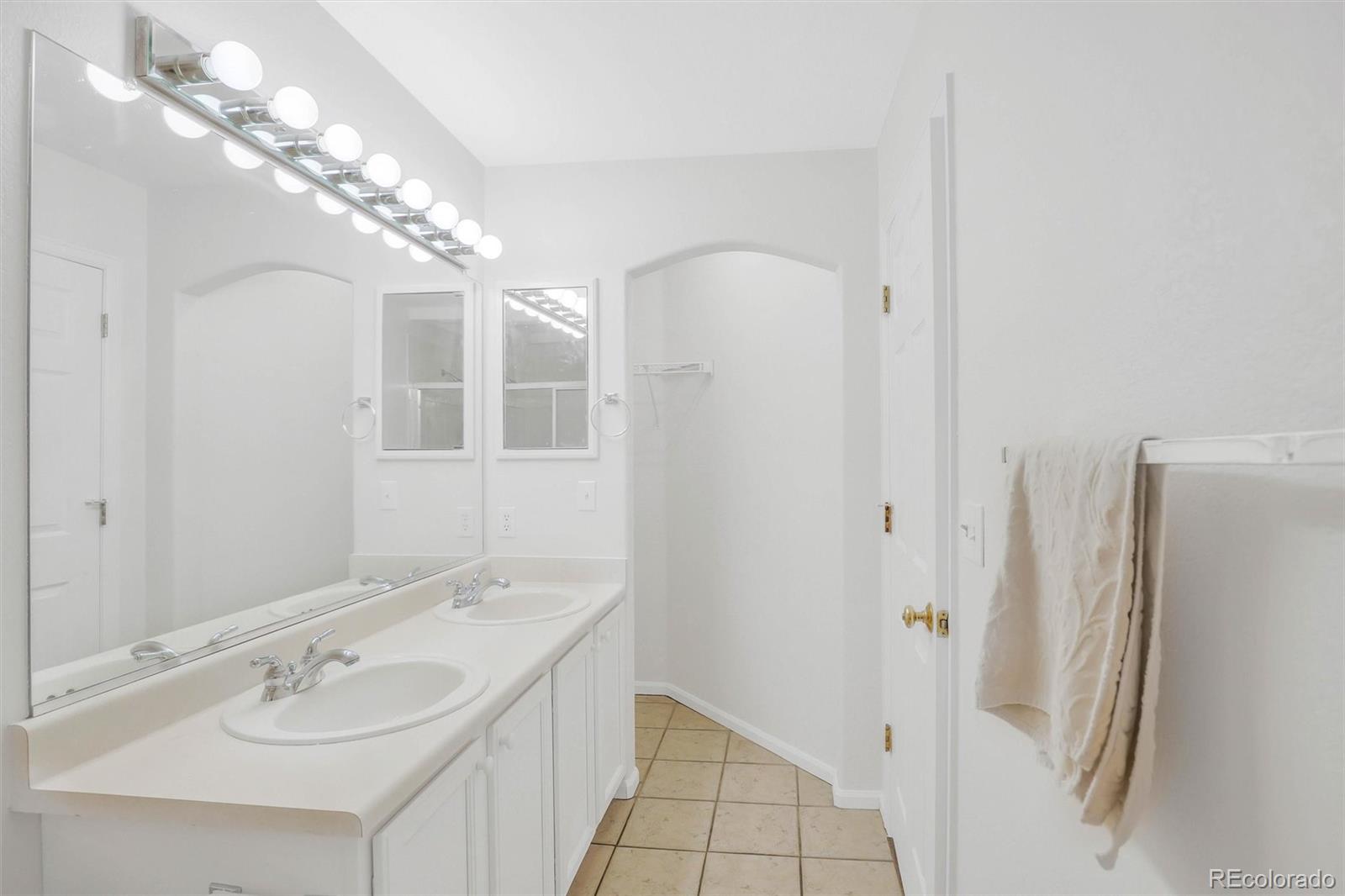 10089 Cedaridge Way Highlands Ranch CO 80129