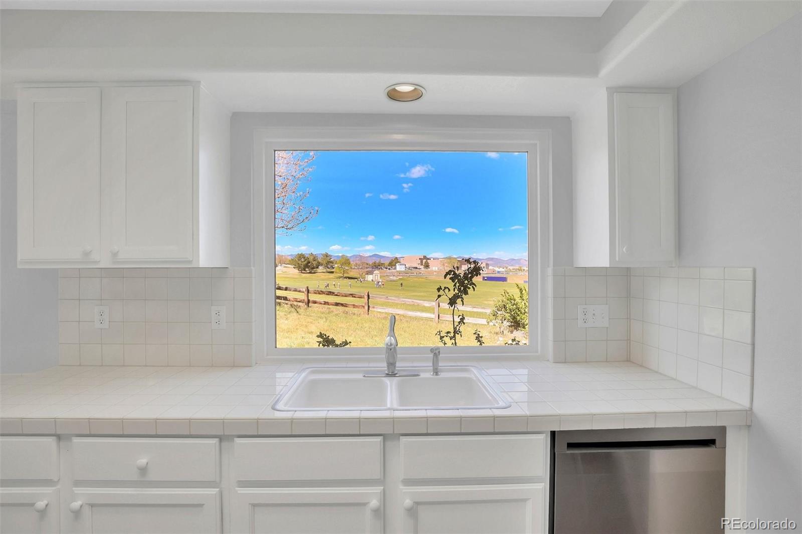 10089 Cedaridge Way Highlands Ranch CO 80129