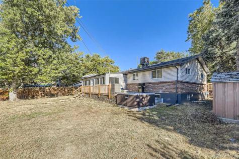 6718 W 70th Place Arvada CO 80003