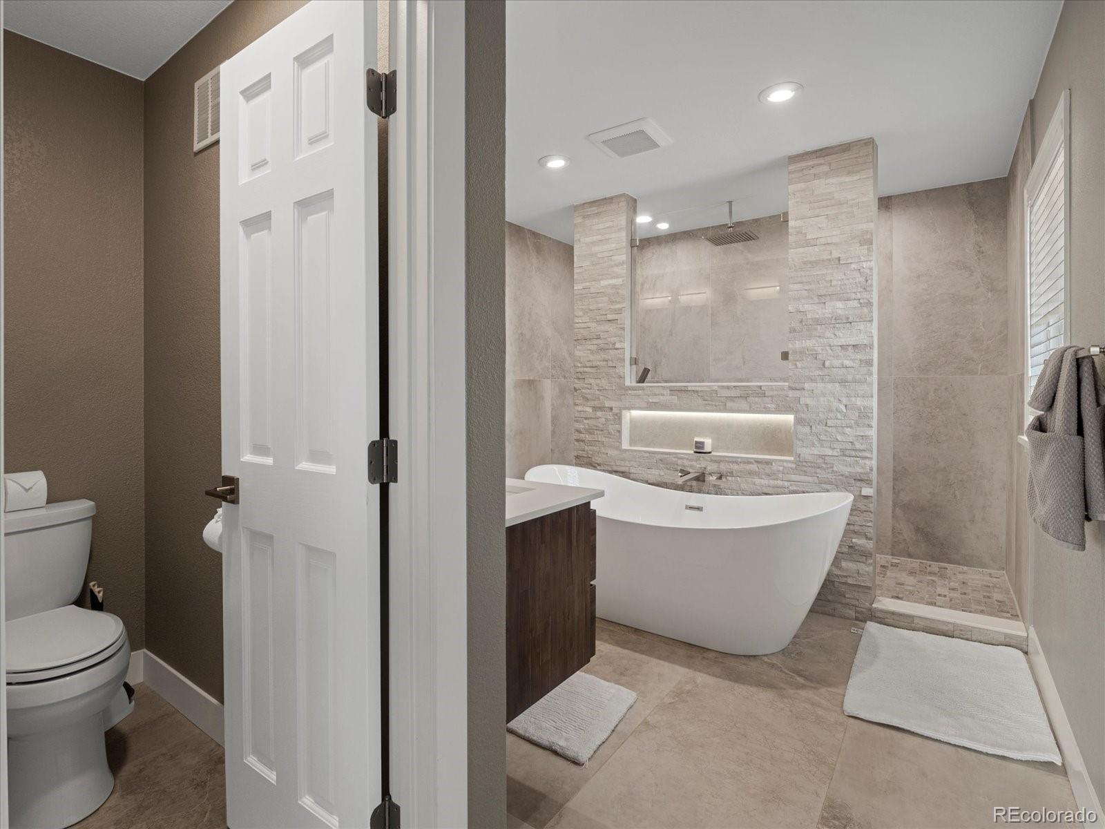 8233 W 62nd Place Arvada CO 80004