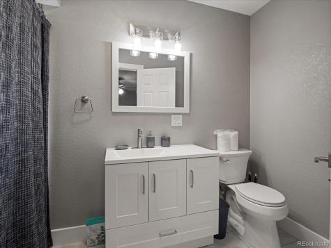 8233 W 62nd Place Arvada CO 80004