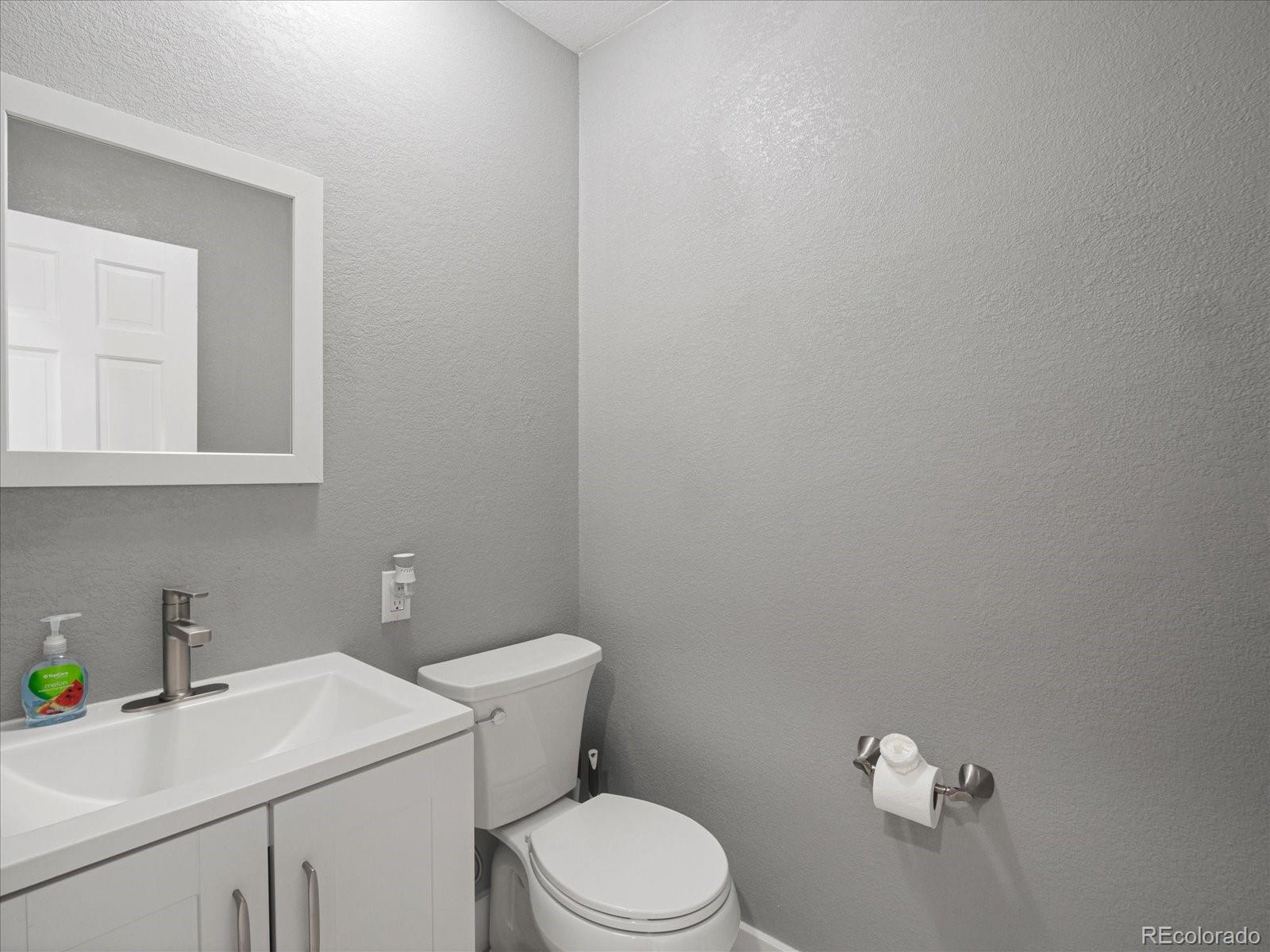 8233 W 62nd Place Arvada CO 80004