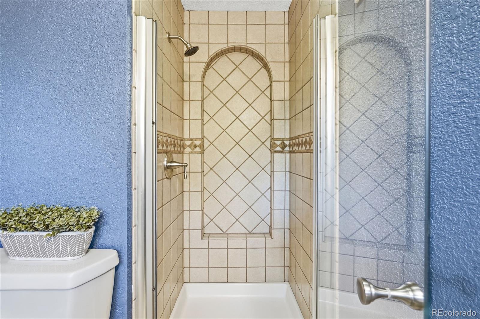 2903 E Peakview Circle Centennial CO 80121