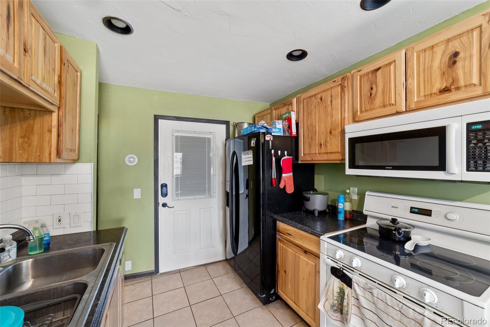 817 E Clarion Drive Pueblo CO 81007