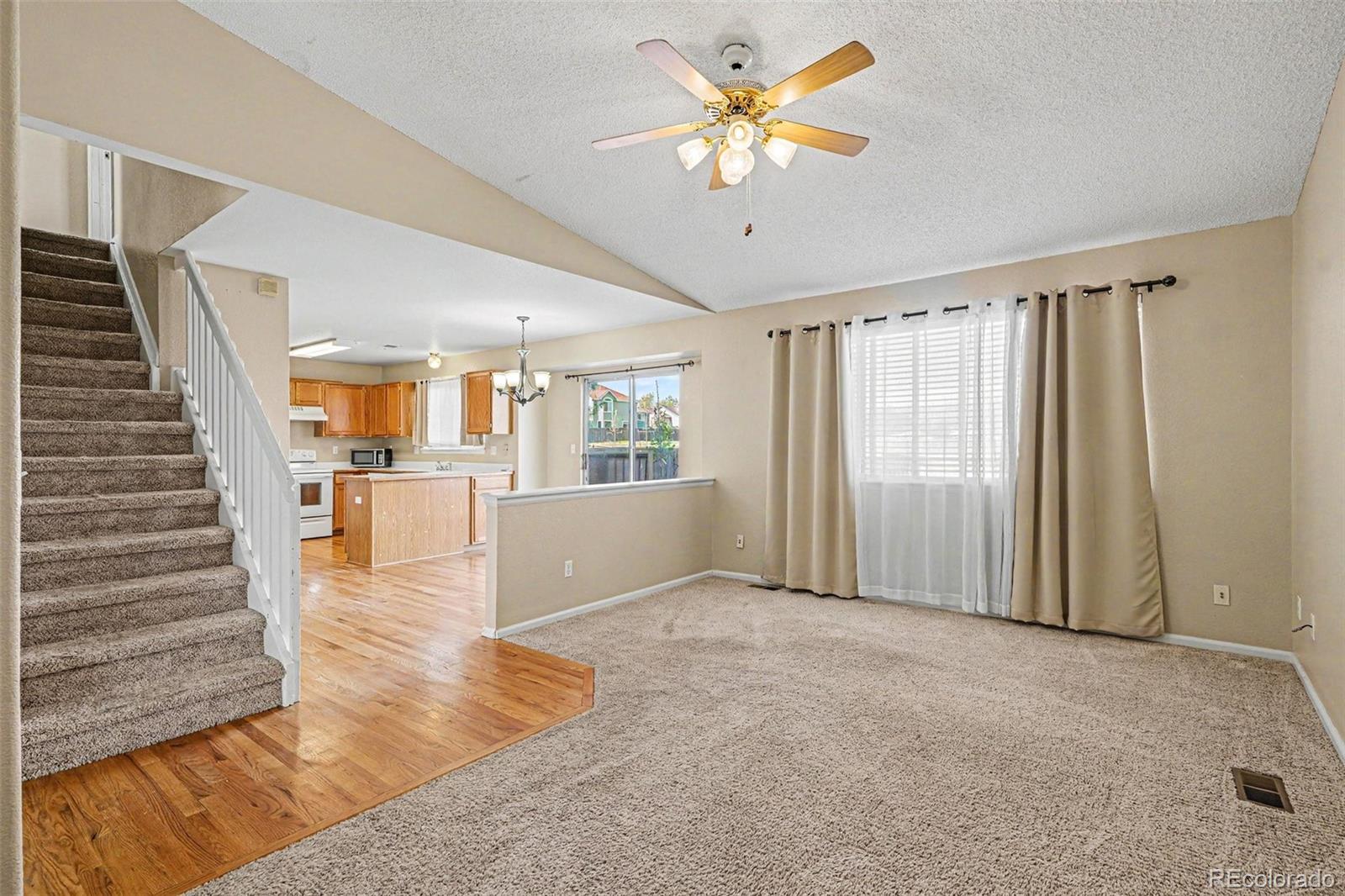 10411 Hyacinth Street Highlands Ranch CO 80129