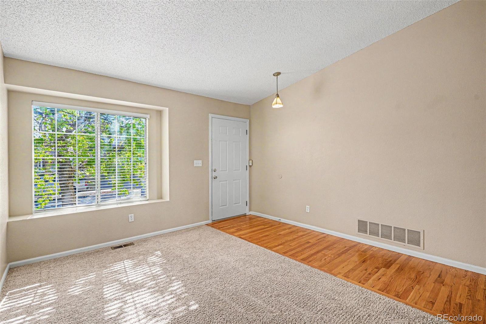 10411 Hyacinth Street Highlands Ranch CO 80129