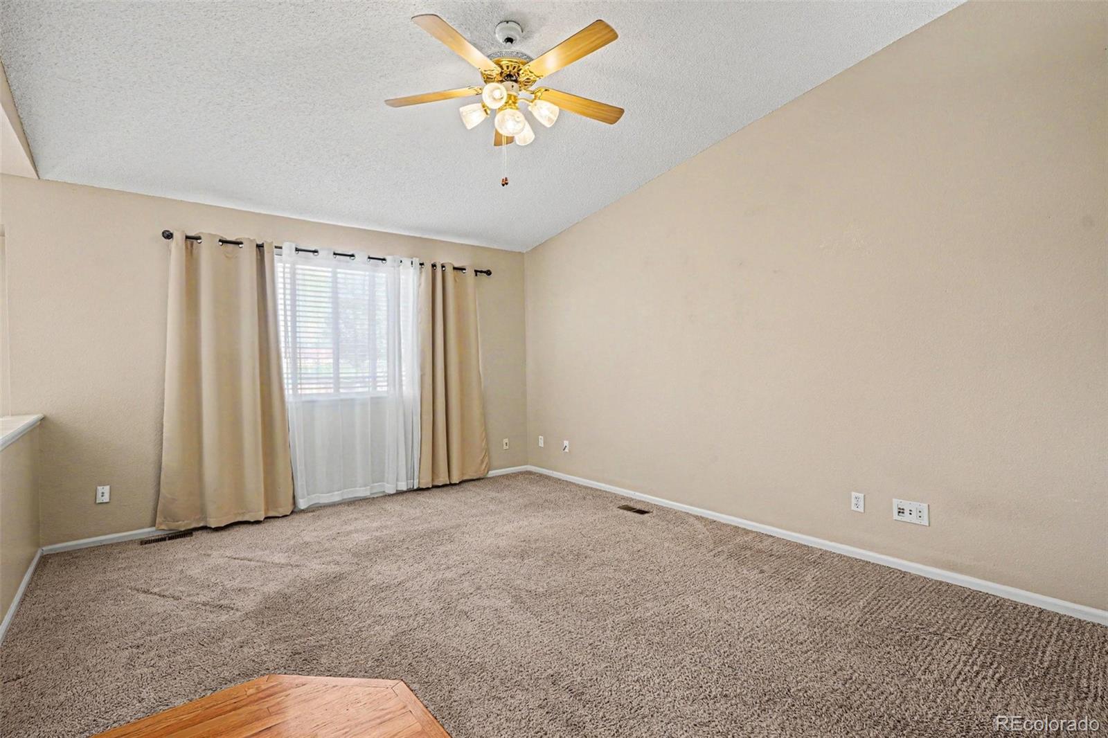 10411 Hyacinth Street Highlands Ranch CO 80129