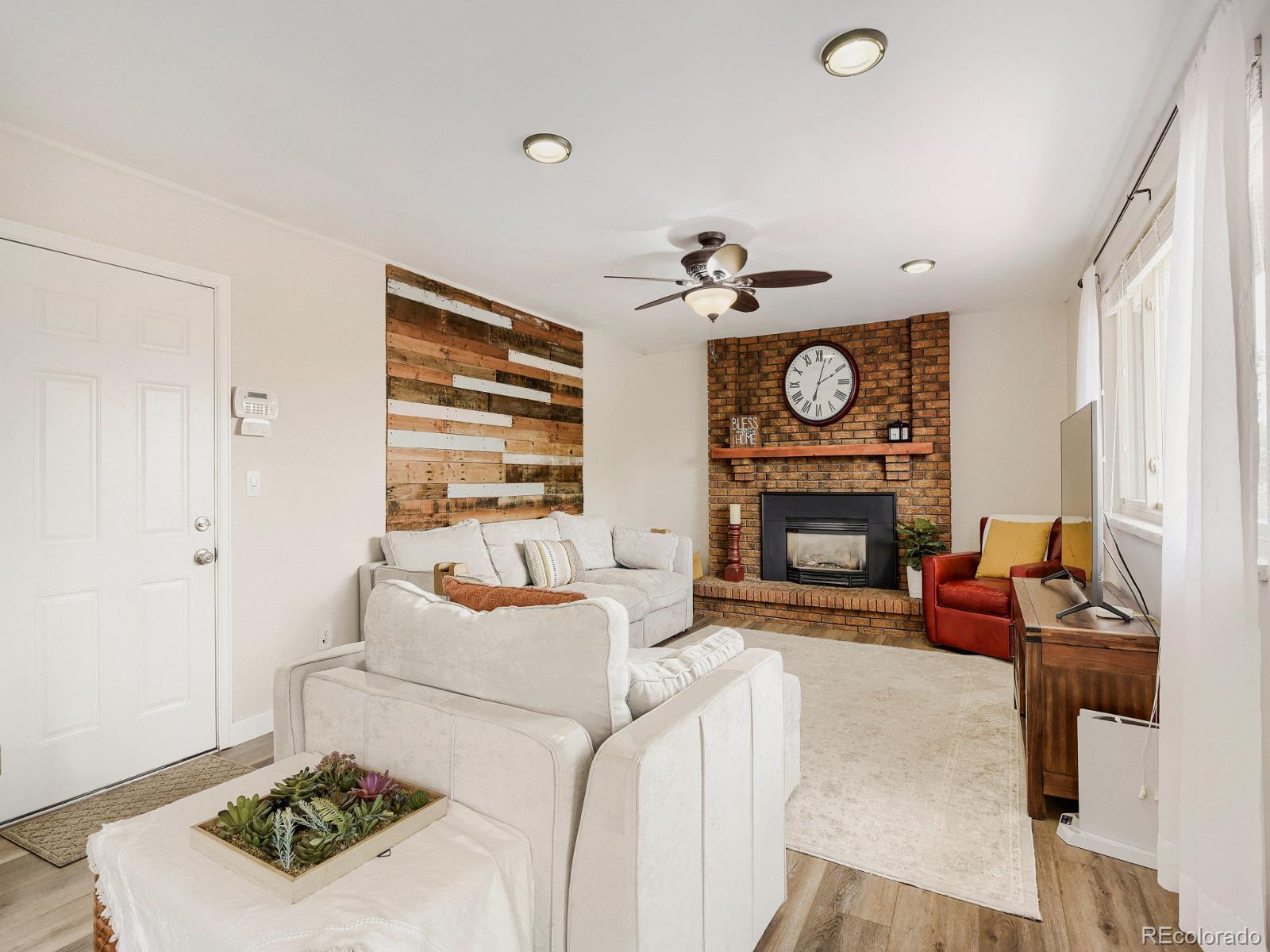 8102 S Carr Court Littleton CO 80128