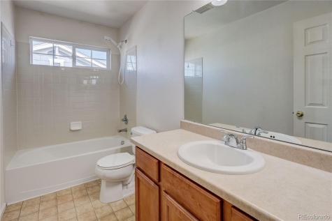 4764 S Eaton Park Way Aurora CO 80016