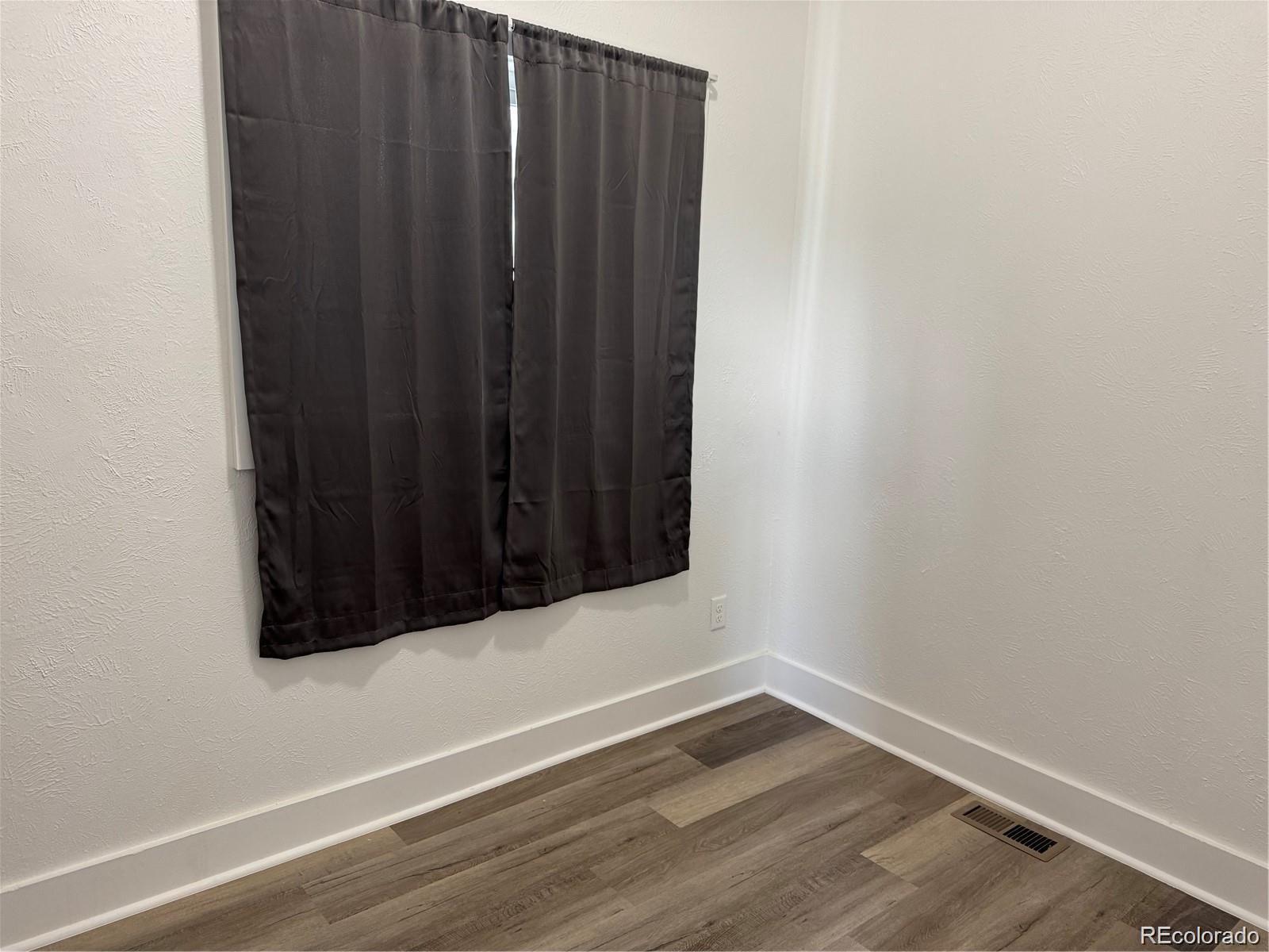 4807 Clayton Street Denver CO 80216
