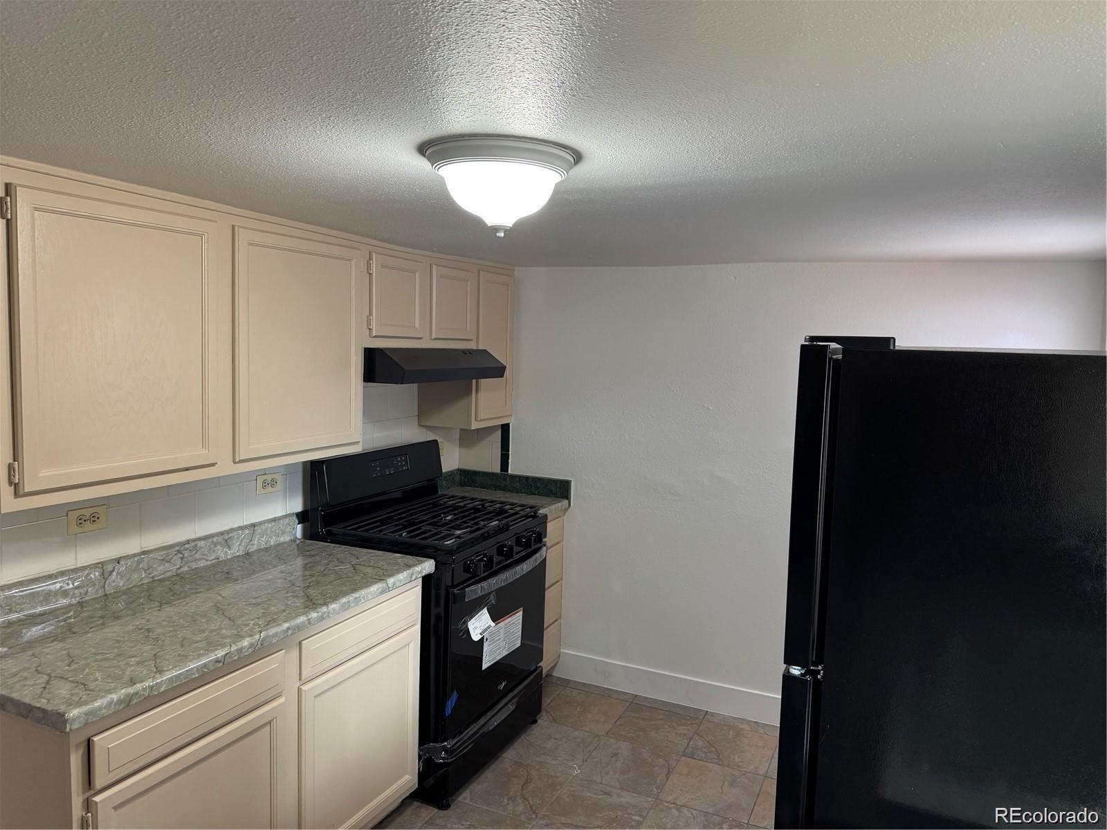 4807 Clayton Street Denver CO 80216