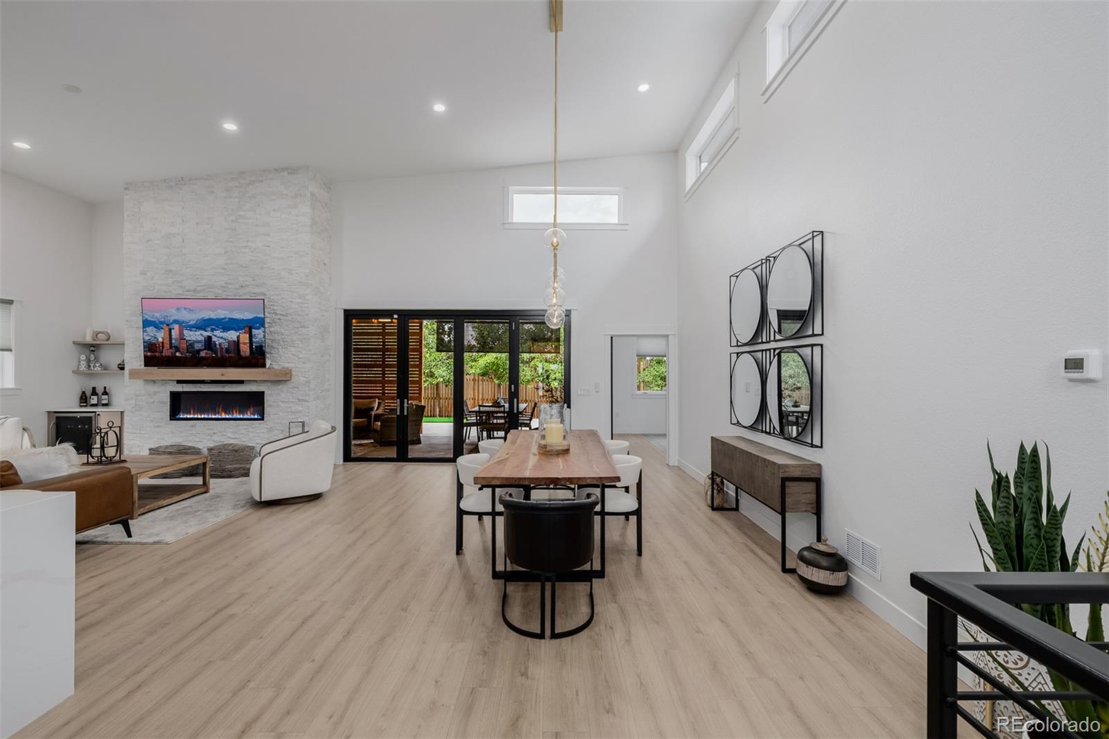 2901 S Bellaire Street Denver CO 80222