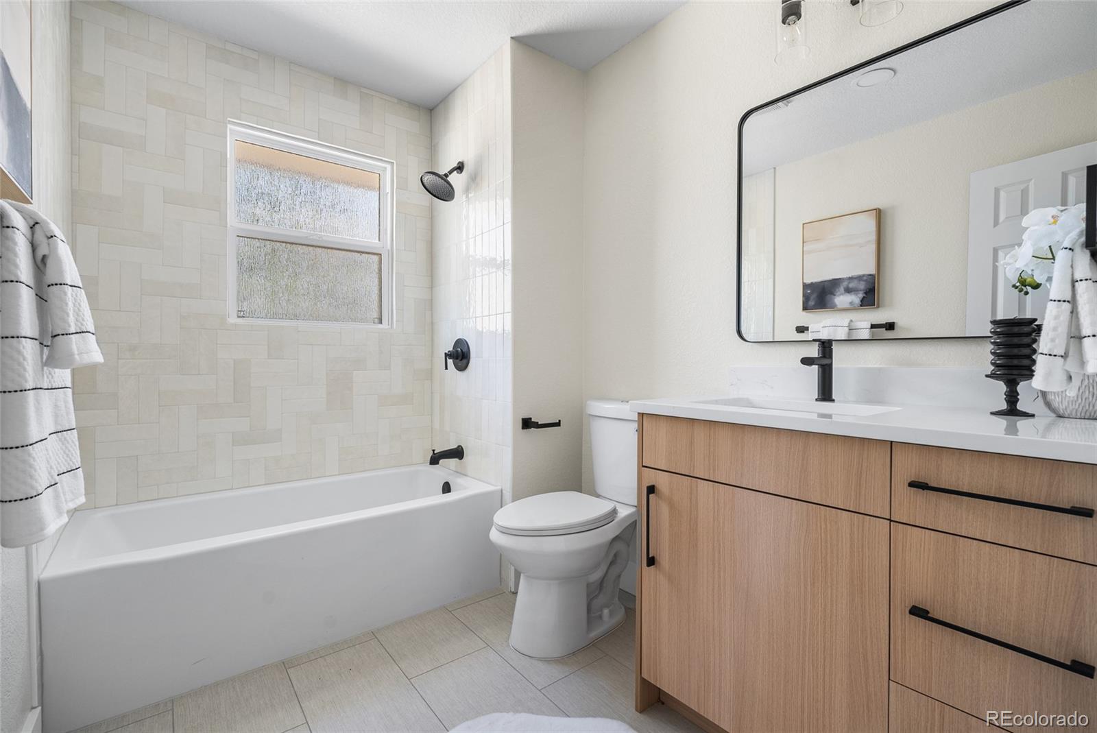 1375 W Hinsdale Drive Littleton CO 80120