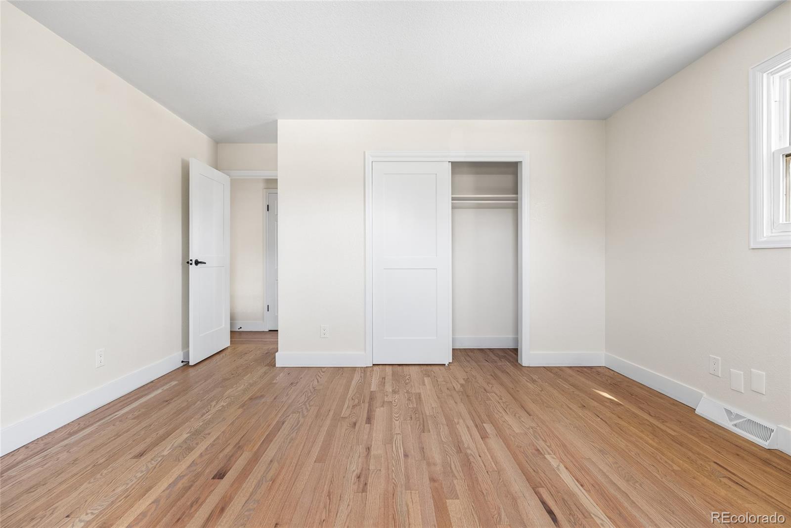 1375 W Hinsdale Drive Littleton CO 80120