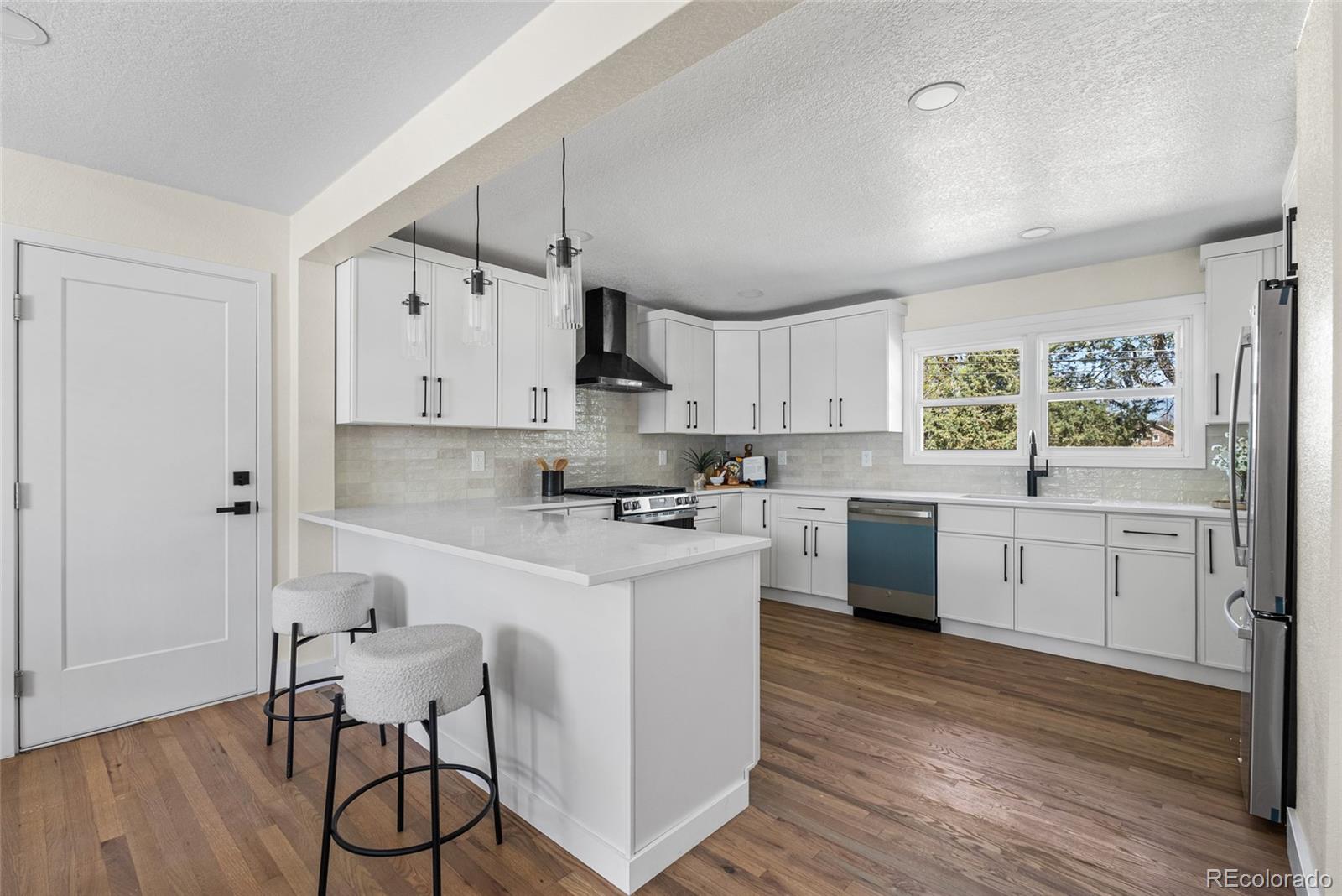 1375 W Hinsdale Drive Littleton CO 80120