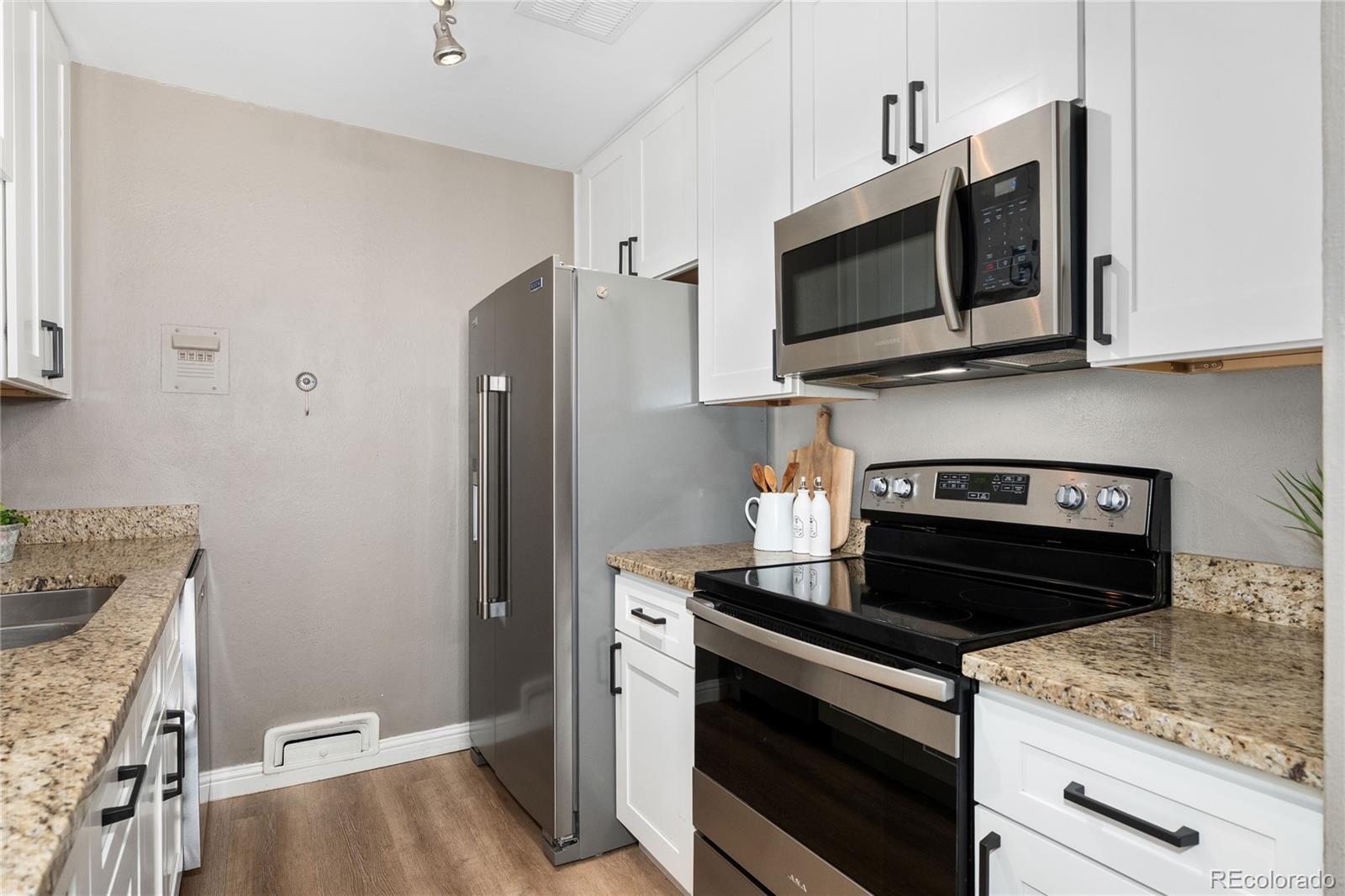 1475 S Hudson Street Denver CO 80222