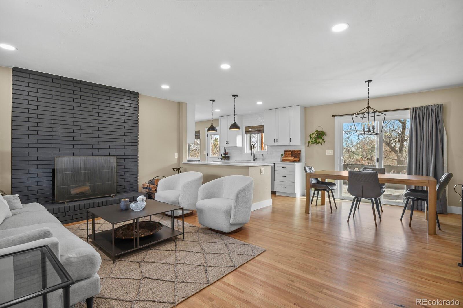 1115 W Hinsdale Drive Littleton CO 80120