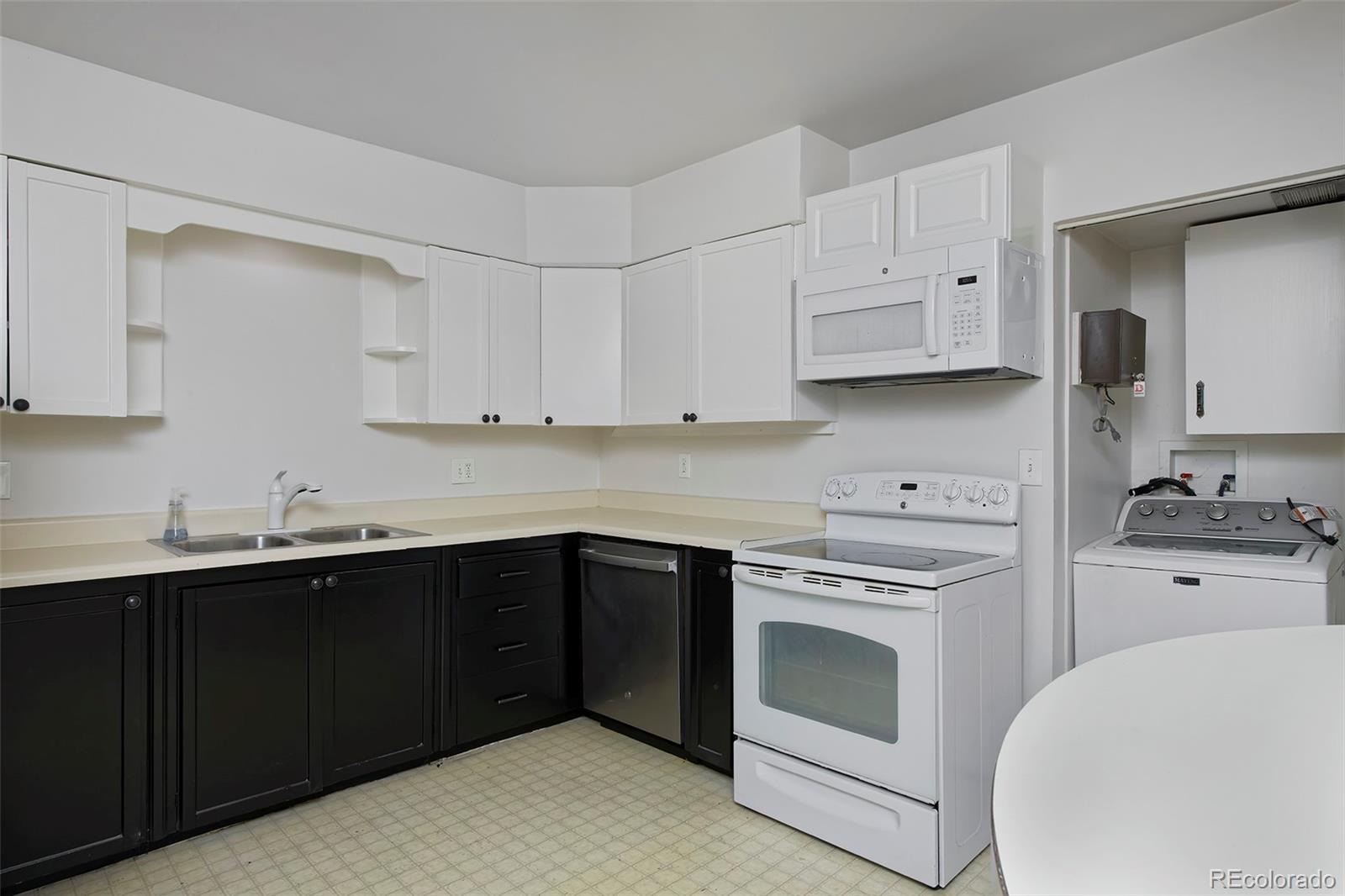 5253 Perry Street Denver CO 80212