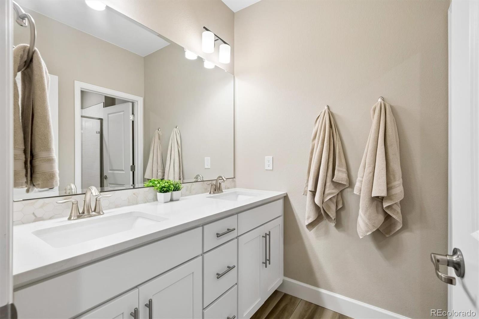 7911 Blue River Avenue Littleton CO 80125