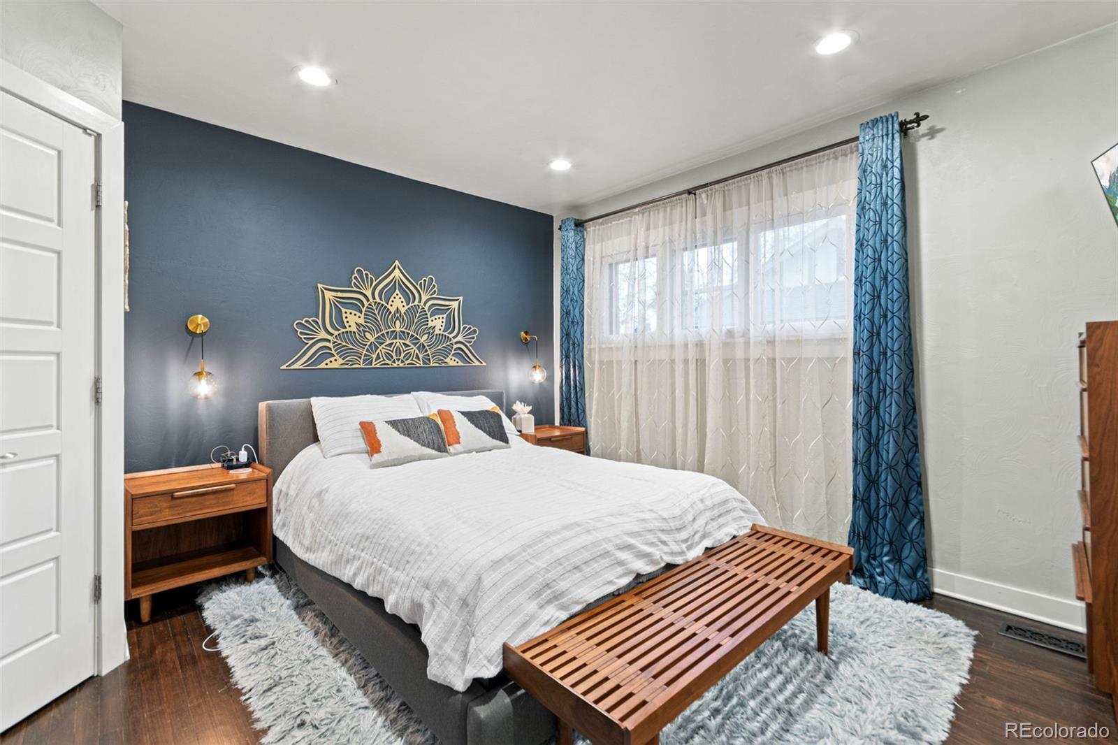 4230 Knox Court Denver CO 80211