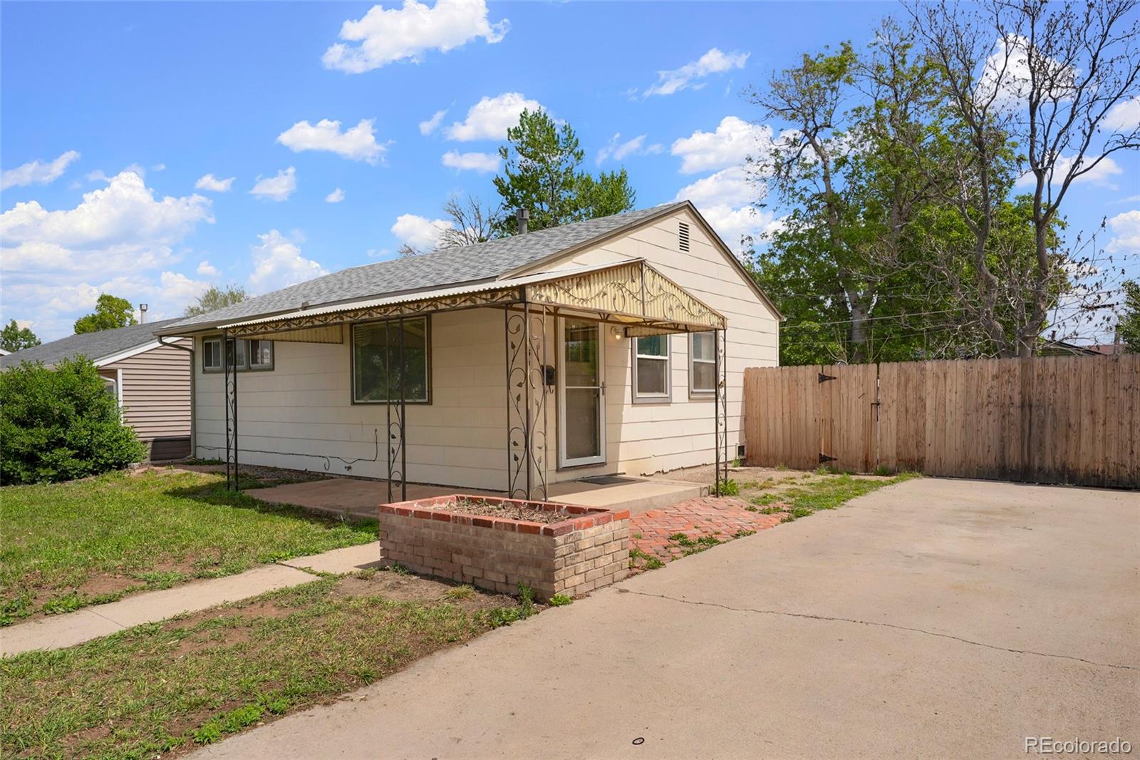 1750 S Vallejo Street Denver CO 80223