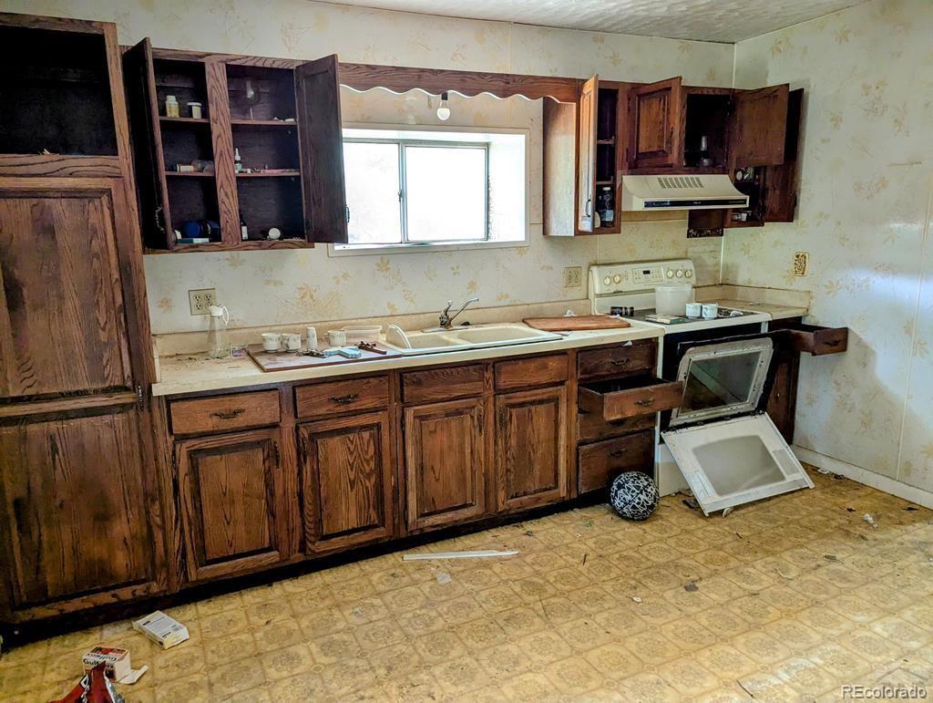 505 W 10th Street Walsenburg CO 81089