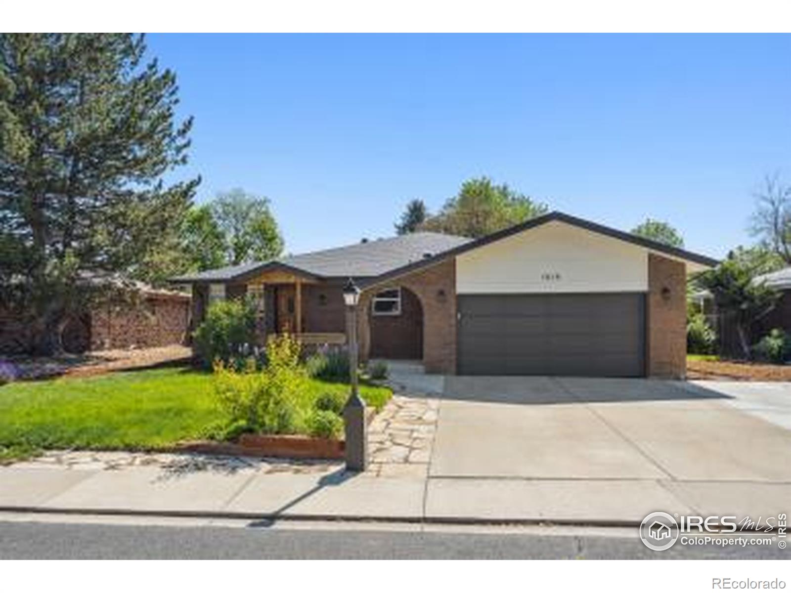 1610 Vivian Street Longmont CO 80501